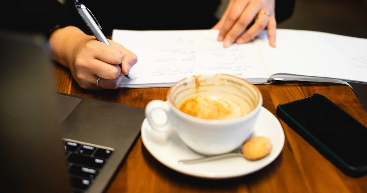 Precio fijo de verdad: cómo leer la letra chica de un software gastronómico